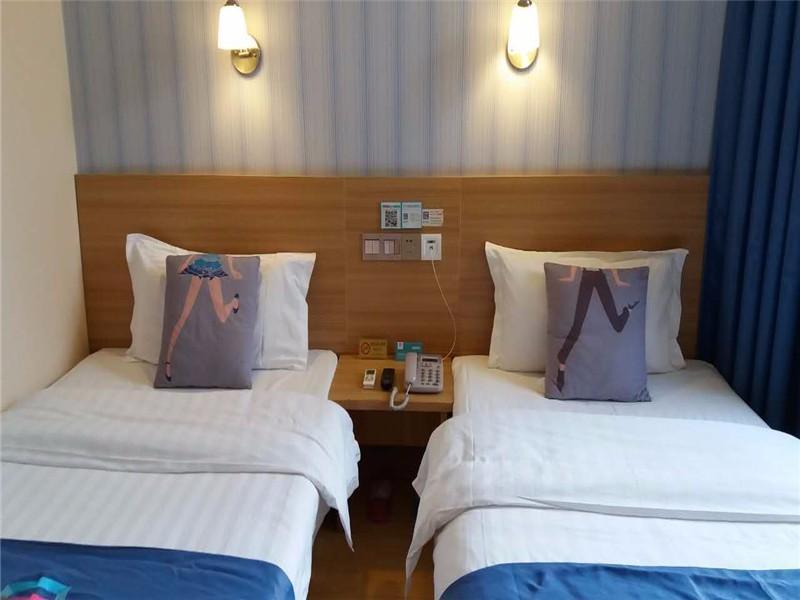 Pai Hotel Chengdu North Railway Station Bagian luar foto